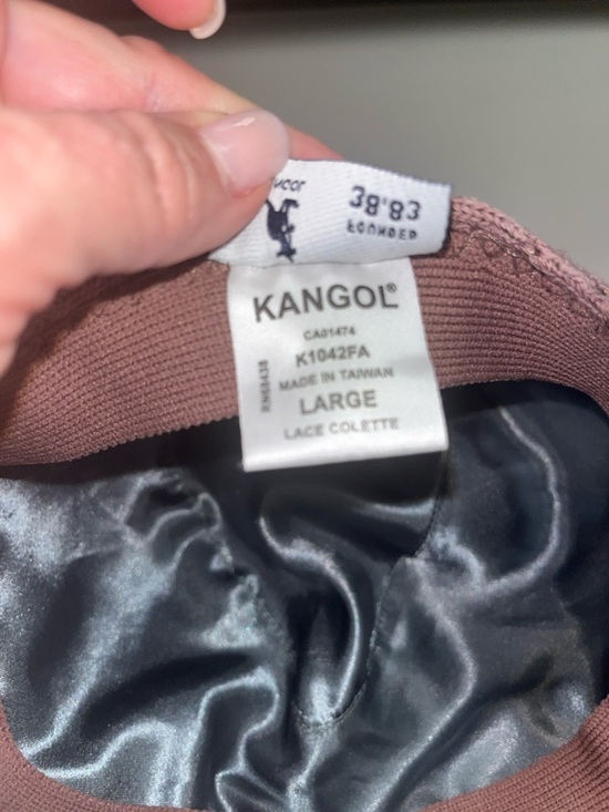 Kangol Women\'s Dusty Pink Knit Visor Hat main image 10